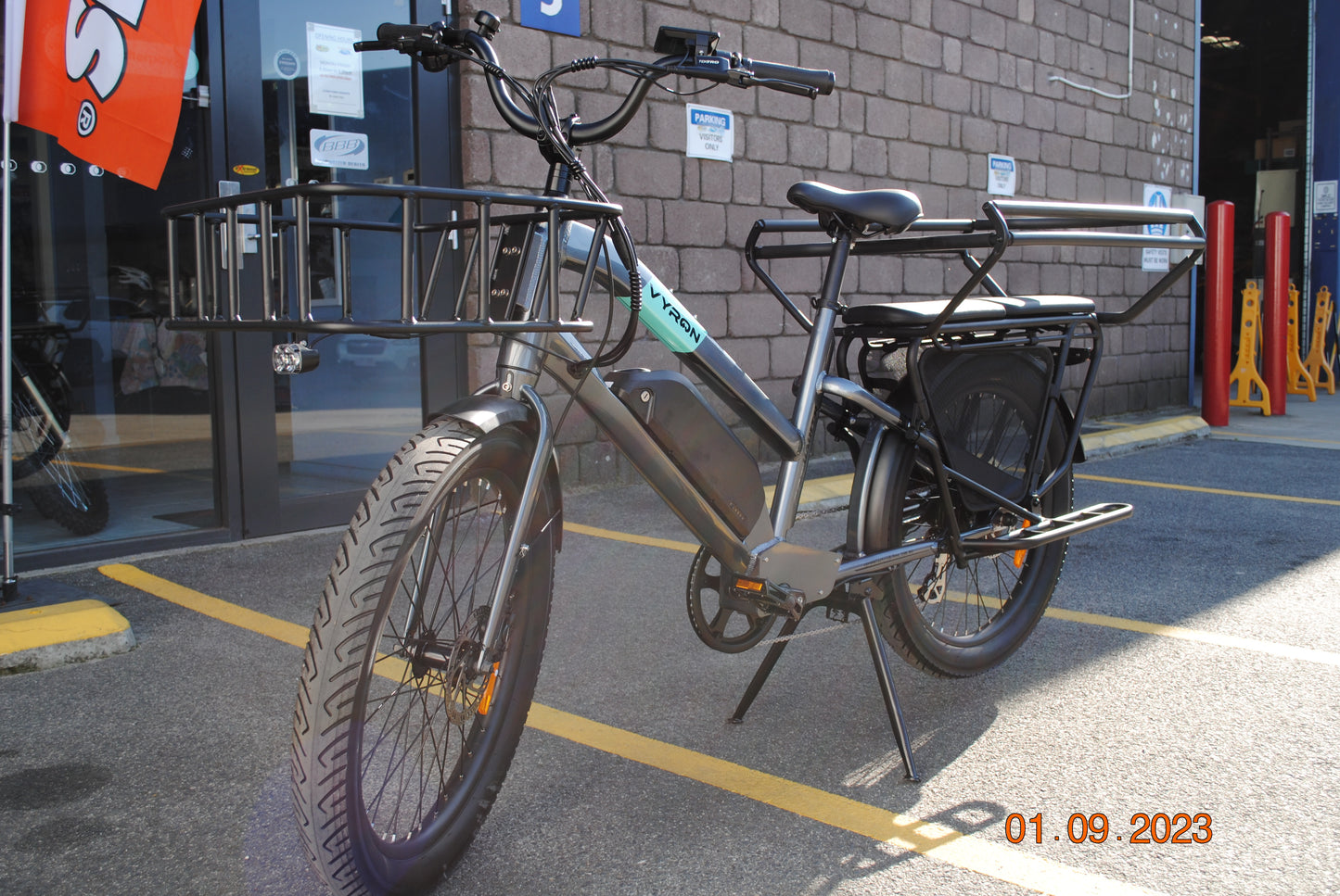 VYRON Hauler Cargo Ebike