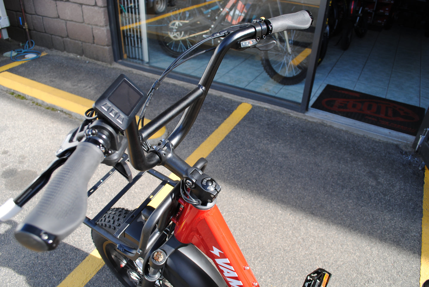 VAMOS El Amigo - All Purpose Compact Cargo E-Bike