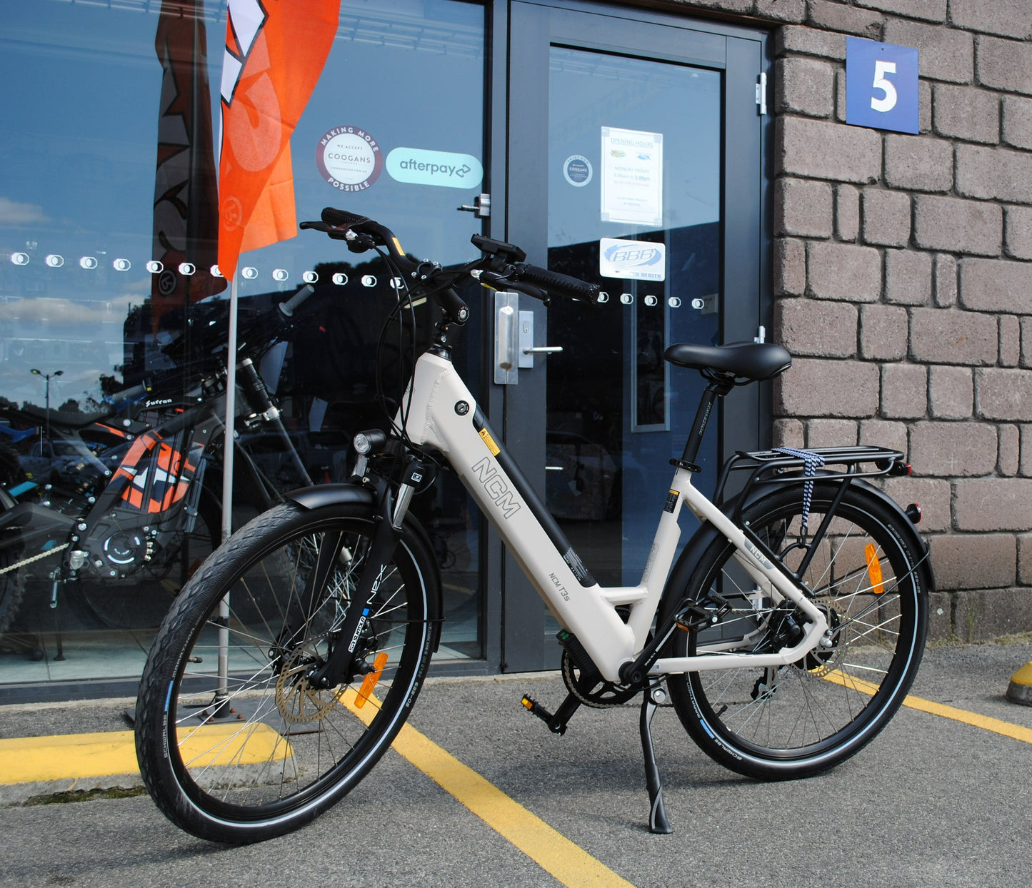ncm trekking e bike NCM T3S HD Step-Thru Trekking E-Bike – Tas Electric Vehicles